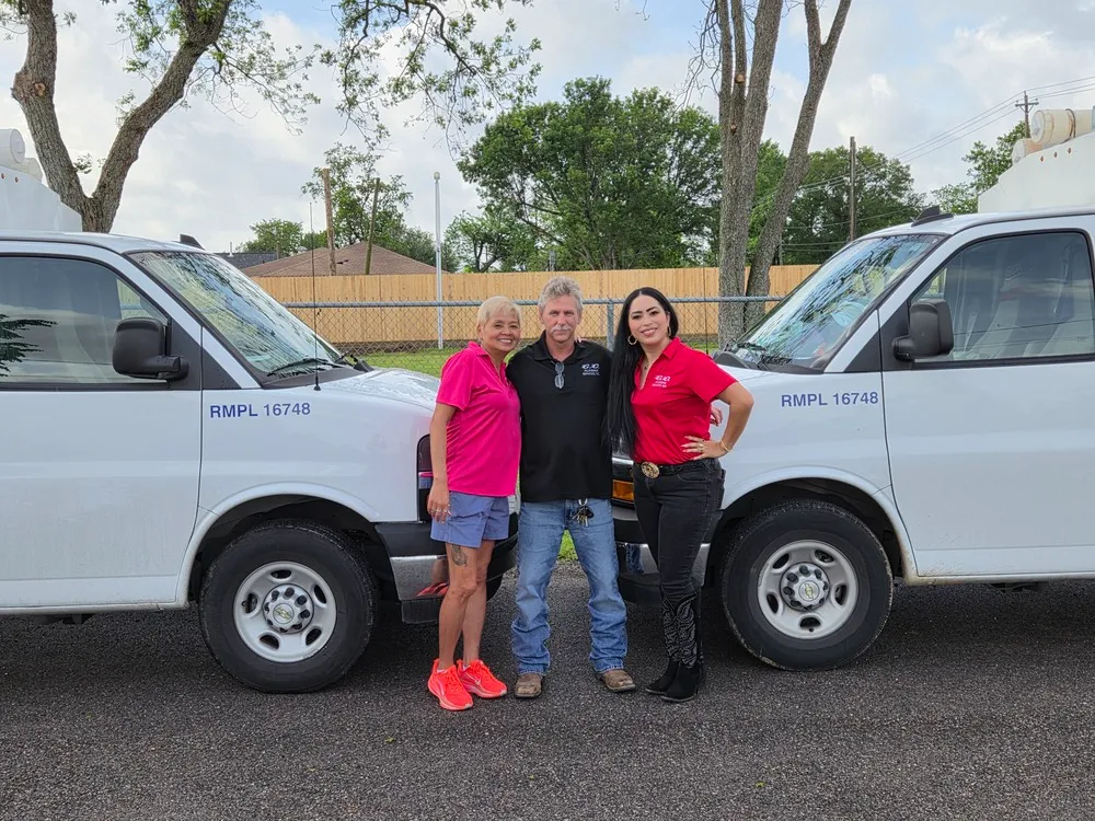 G.O. Plumbing Team Members